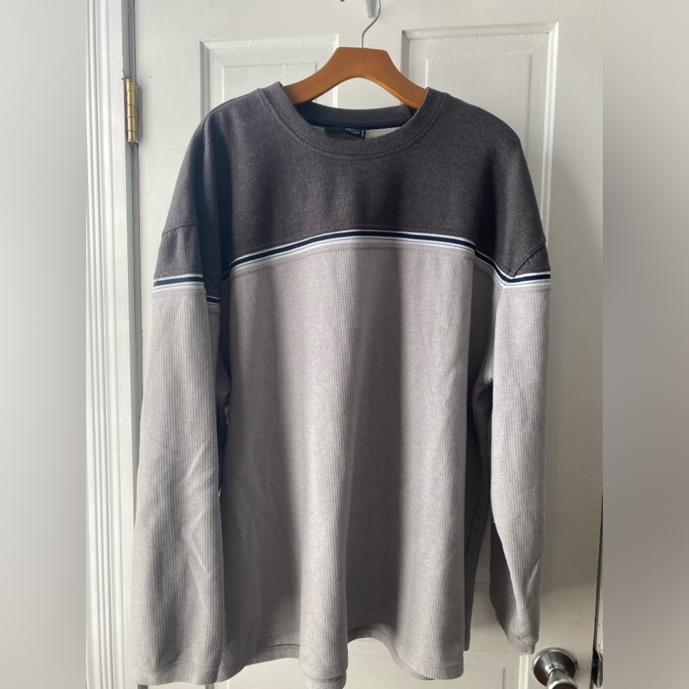 Vintage 90s Gotcha sweater